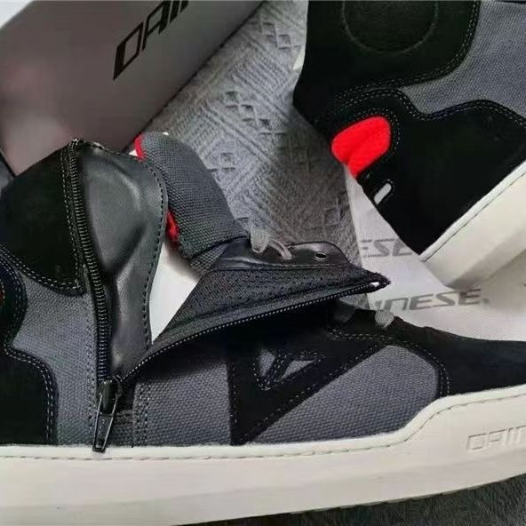 Wholesale price [$40] Dainese Motorcycle Boot D1